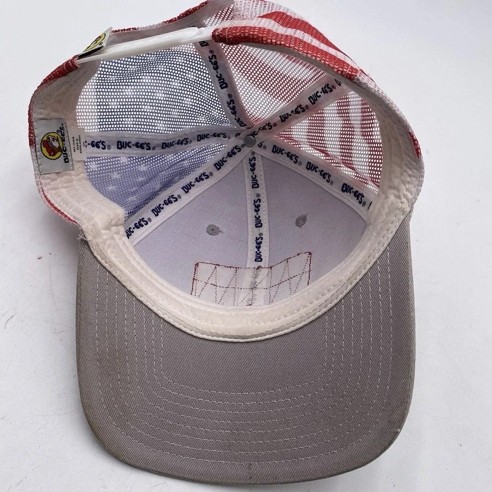 Buc-Ees Patriotic Hat Patriotic SnapBack Trucker Mesh American Flag Stars Stripe